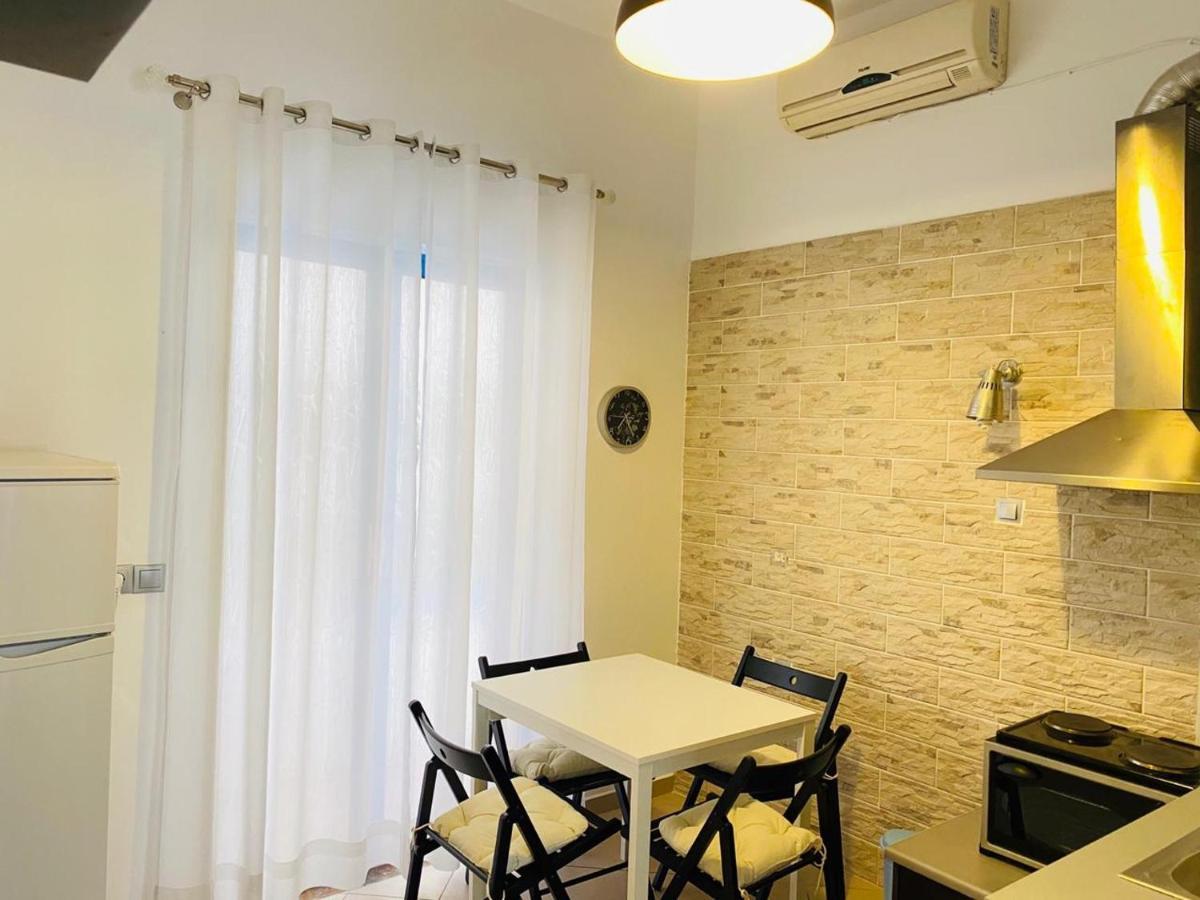 Hercules House Hotel Sarande Bagian luar foto
