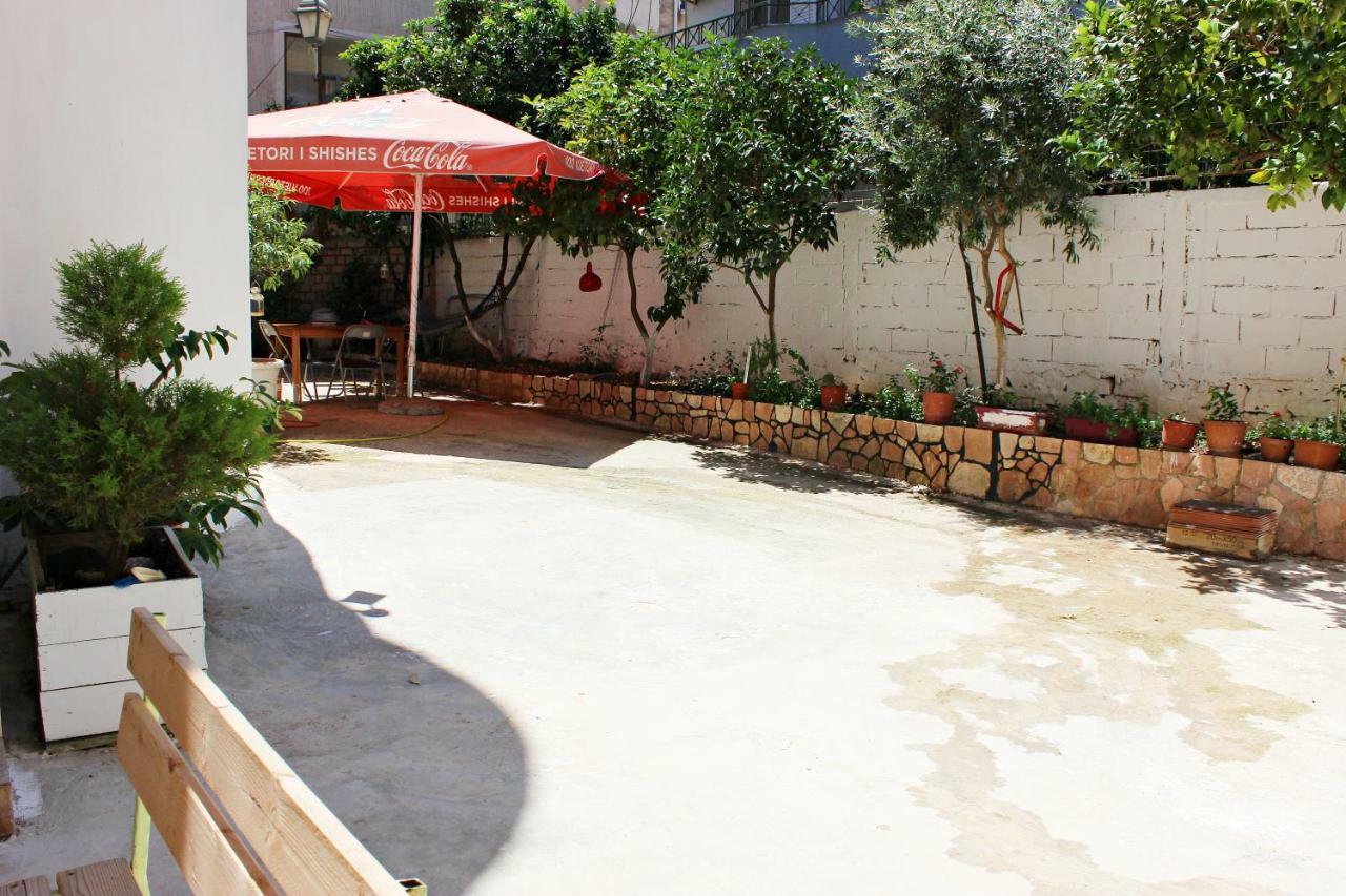 Hercules House Hotel Sarande Bagian luar foto